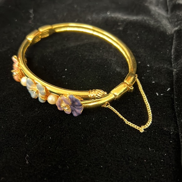 Joan Rivers Pansy Enamel Bracelet - Picture 2 of 5